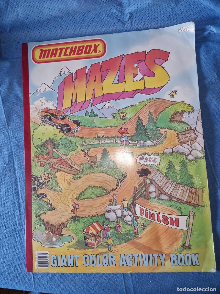 Juguetes antiguos y Juegos de colecci&oacute;n: MATCHBOX MAZES GIANT BOOK