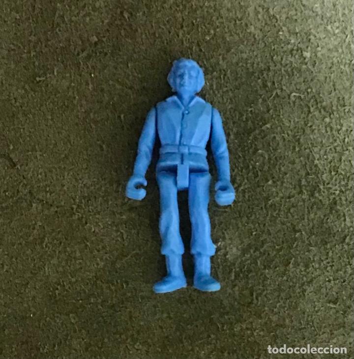 Jouets Anciens et Jeux de collection: PEQUE&Ntilde;A FIGURA ARTICULADA