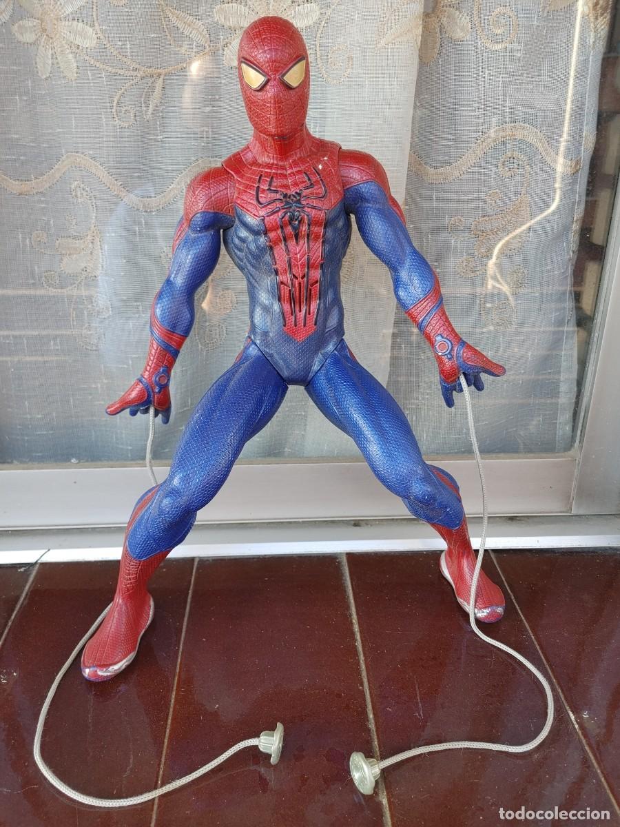 Juguetes antiguos y juegos de colecci&oacute;n: spiderman articulado disparo de telara&ntilde;a,no funciona,mide 37 cmt de alto