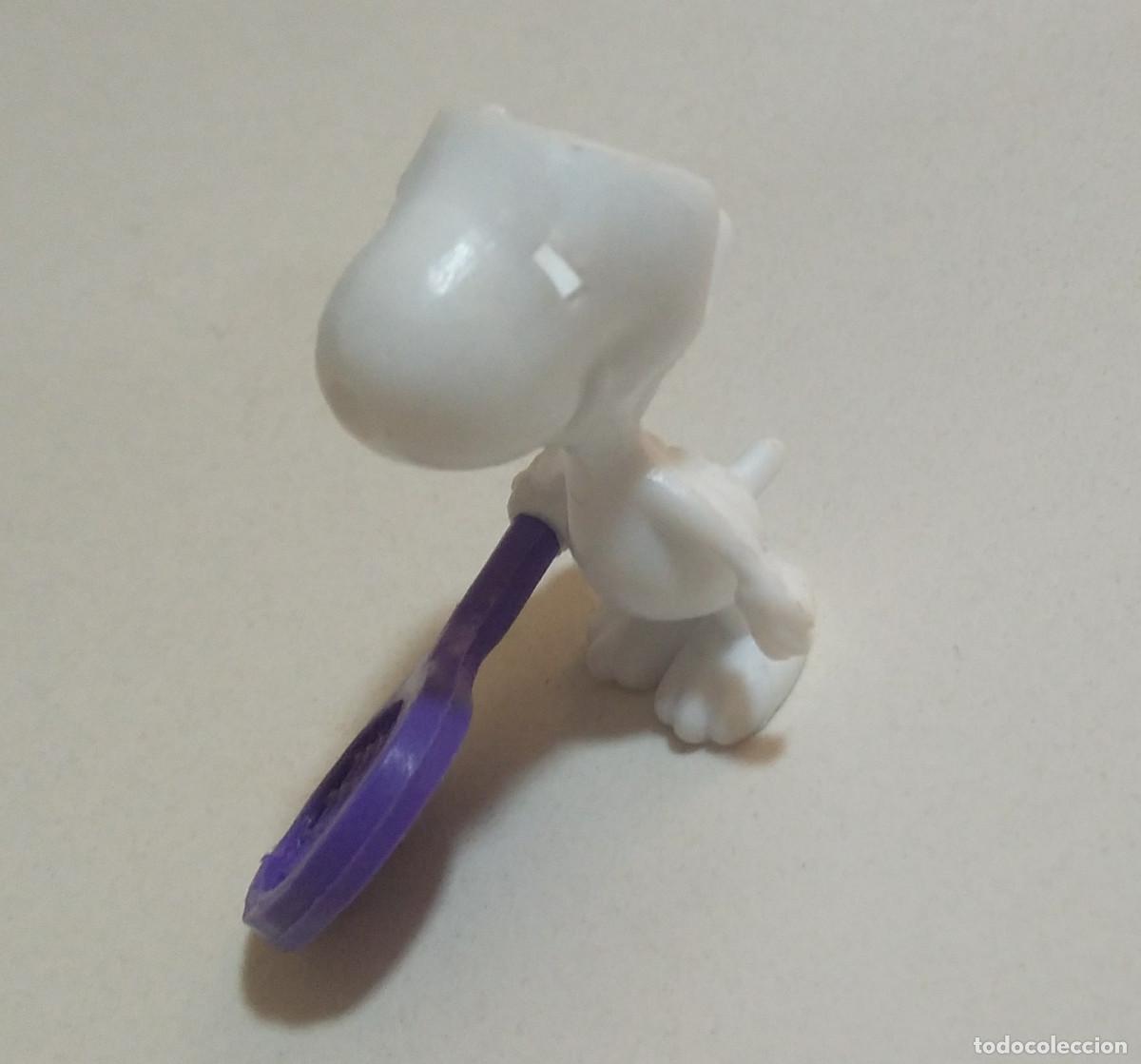 Juguetes antiguos y juegos de colecci&oacute;n: danone snoopy no kinder peanuts figura mu&ntilde;eco figurita mu&ntilde;equito raqueta tenis