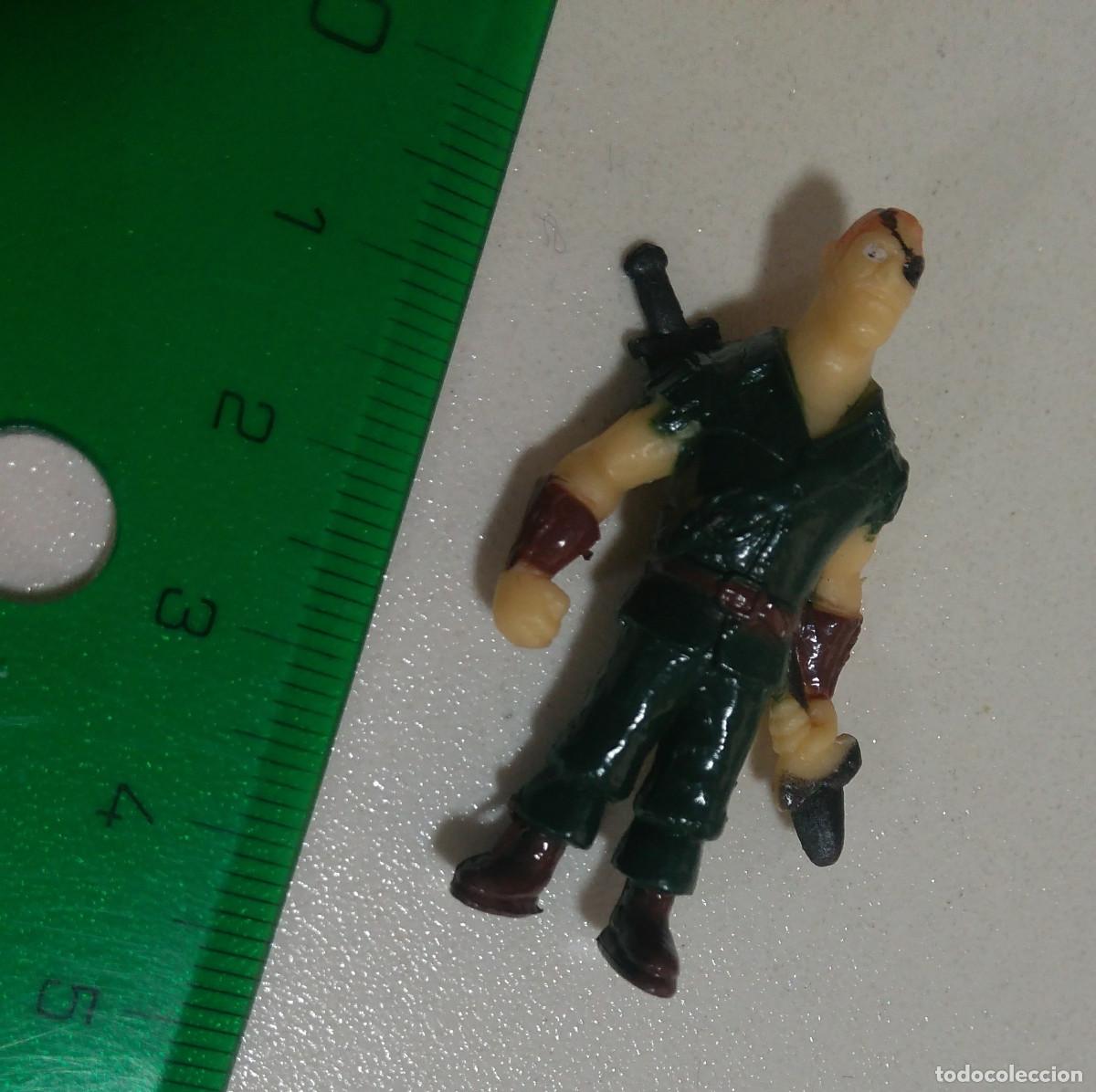 Juguetes antiguos y juegos de colecci&oacute;n: mini miniatura mu&ntilde;eco figura figurita zaini rapunzel enredados tangled vikingo