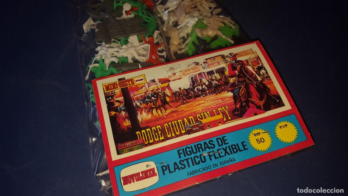 Altes Spielzeug und Spiele: Comansi Figuras de Vaqueros y IndioS - Dodge City Ciudad sin Ley