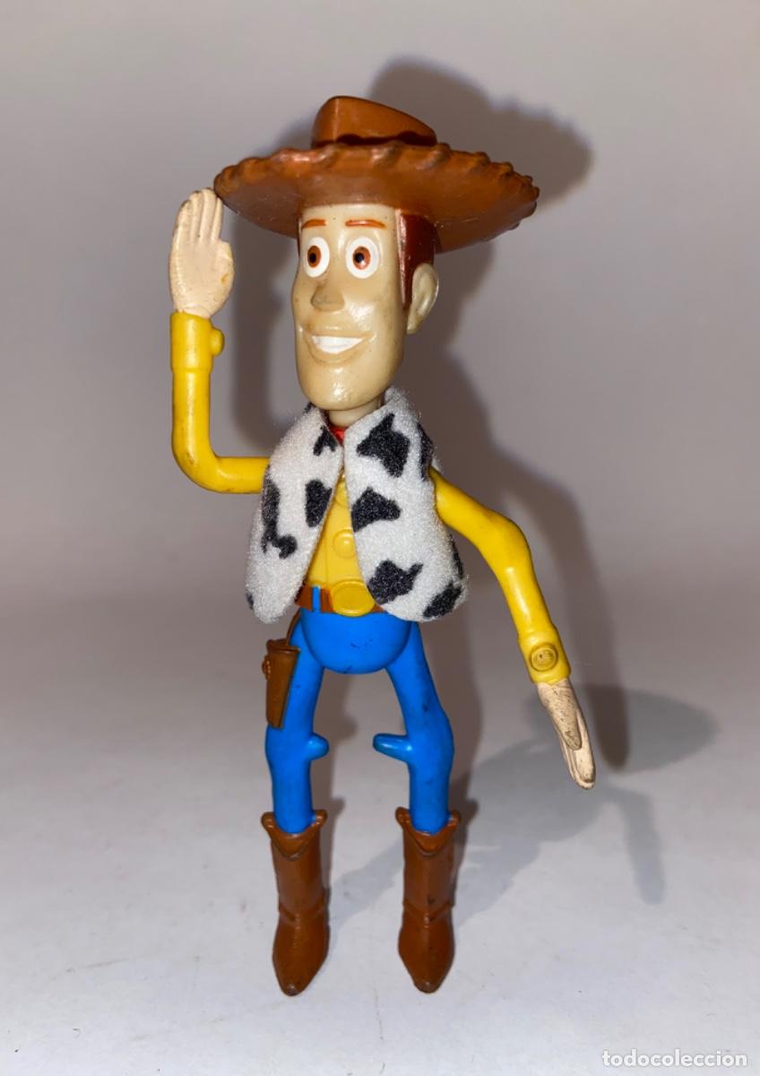 Jouets Anciens et Jeux de collection: FIGURA SHERIFF WOODY - TOY STORY WALT DISNEY MCDONALDS 2000
