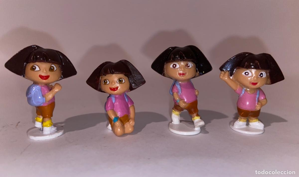 Giocattoli antichi e Giochi di collezione: LOTE DE 4 FIGURAS DORA LA EXPLORADORA - VIACOM 2005