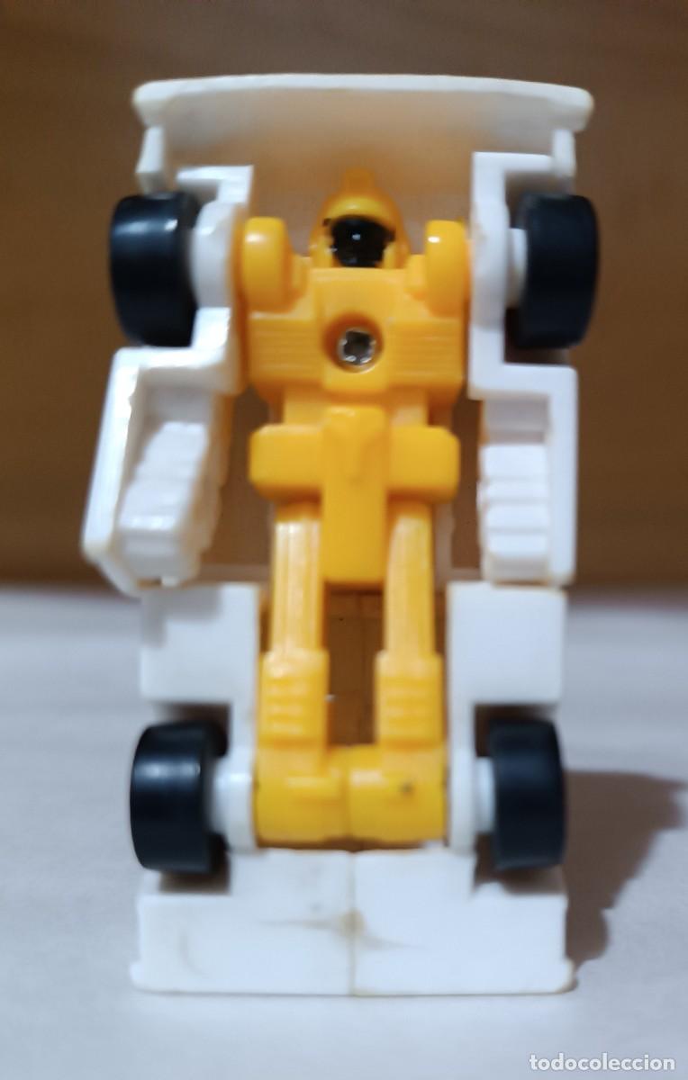 Juguetes antiguos y juegos de colecci&oacute;n: Mini transforme segunda,m - Foto 2