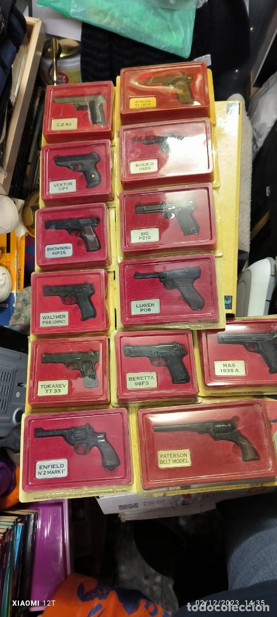 Juguetes antiguos y juegos de colecci&oacute;n: COLECCION 21 PISTOLAS Y REVOLVERES ESCALA 1:2,5 ORBIS / RBA