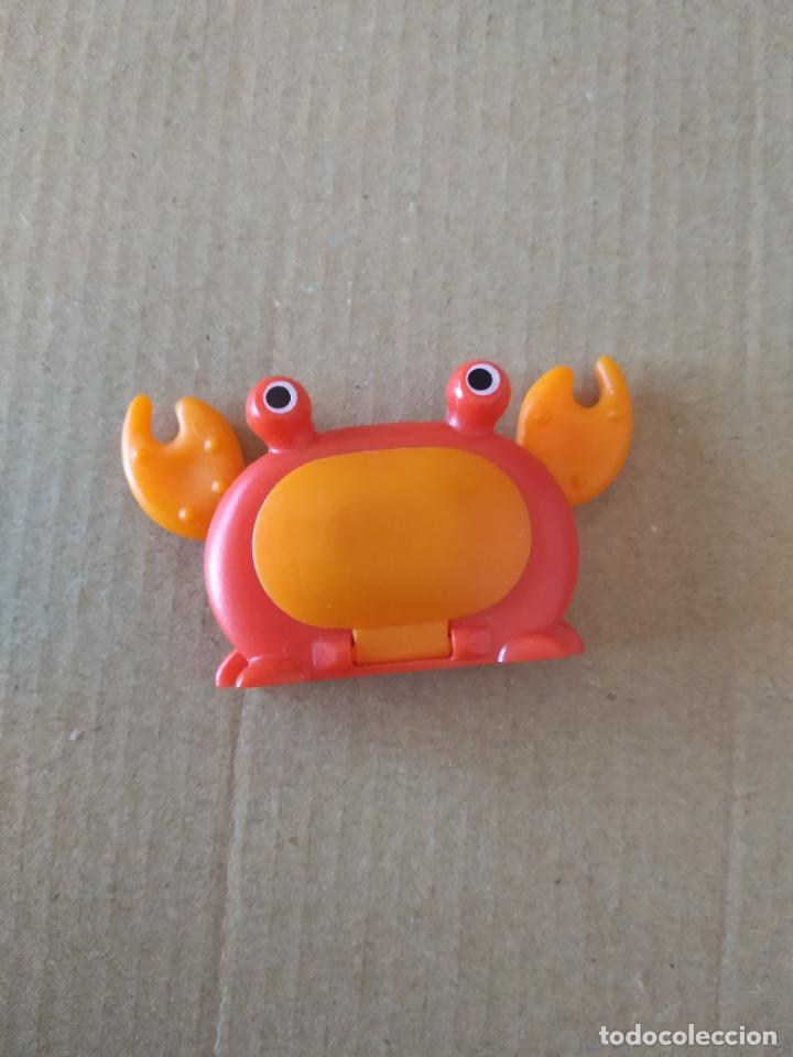 Juguetes antiguos y Juegos de colecci&oacute;n: MU&Ntilde;ECO DE PL&Aacute;STICO DE JUGUETE ANIMAL CANGREJO MIDE APROXIMADAMENTE 3,5CM X 6CM