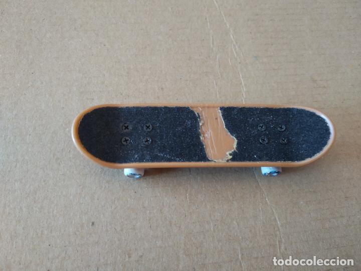 Juguetes antiguos y Juegos de colecci&oacute;n: FIGURA DE JUGUETE MONOPATIN SKATE ORLANDO MIDE APROXIMADAMENTE 9,5CM X 2,5CM