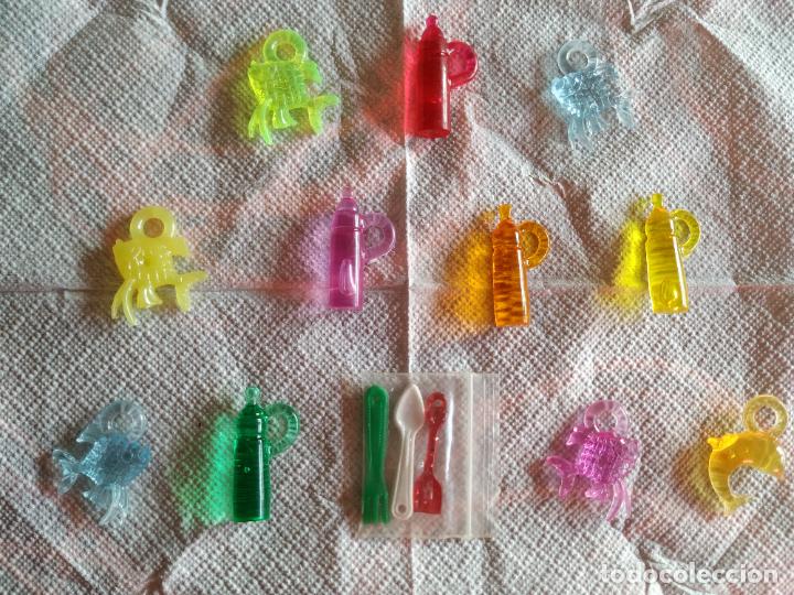 Juguetes antiguos y Juegos de colecci&oacute;n: Lote antiguos COLGANTES DE LA SUERTE
