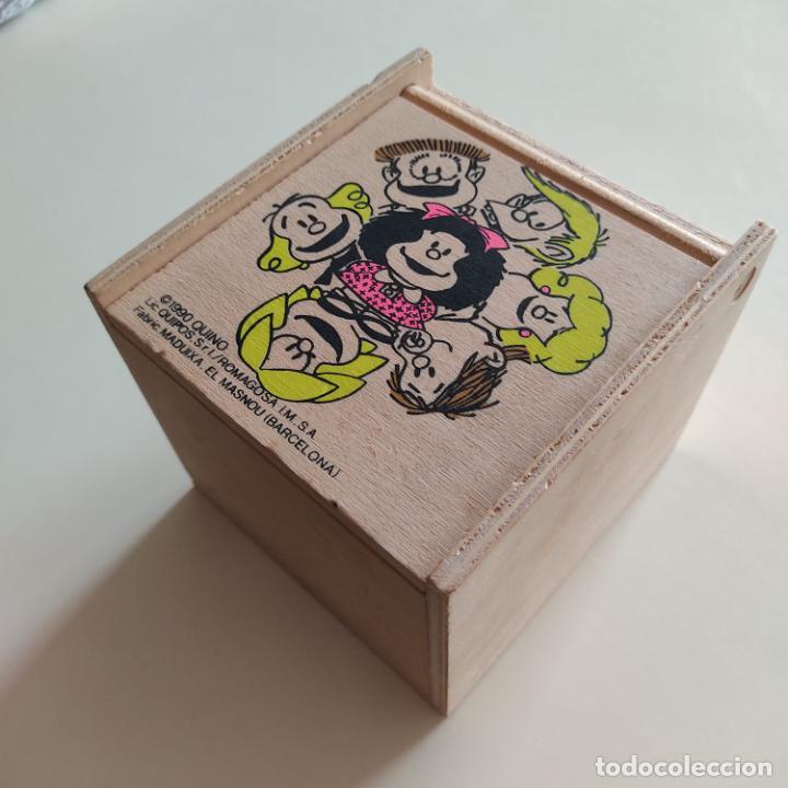 Juguetes antiguos y Juegos de colecci&oacute;n: CAJA DE MADERA CON DIBUJO DE MAFALDA QUINO 1990