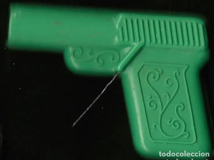 Brinquedos antigos e Jogos de cole&ccedil;&atilde;o: PEQUE&Ntilde;A PISTOLA DE PLASTICO DE JUGUETE ( SIMULA DISPARO )