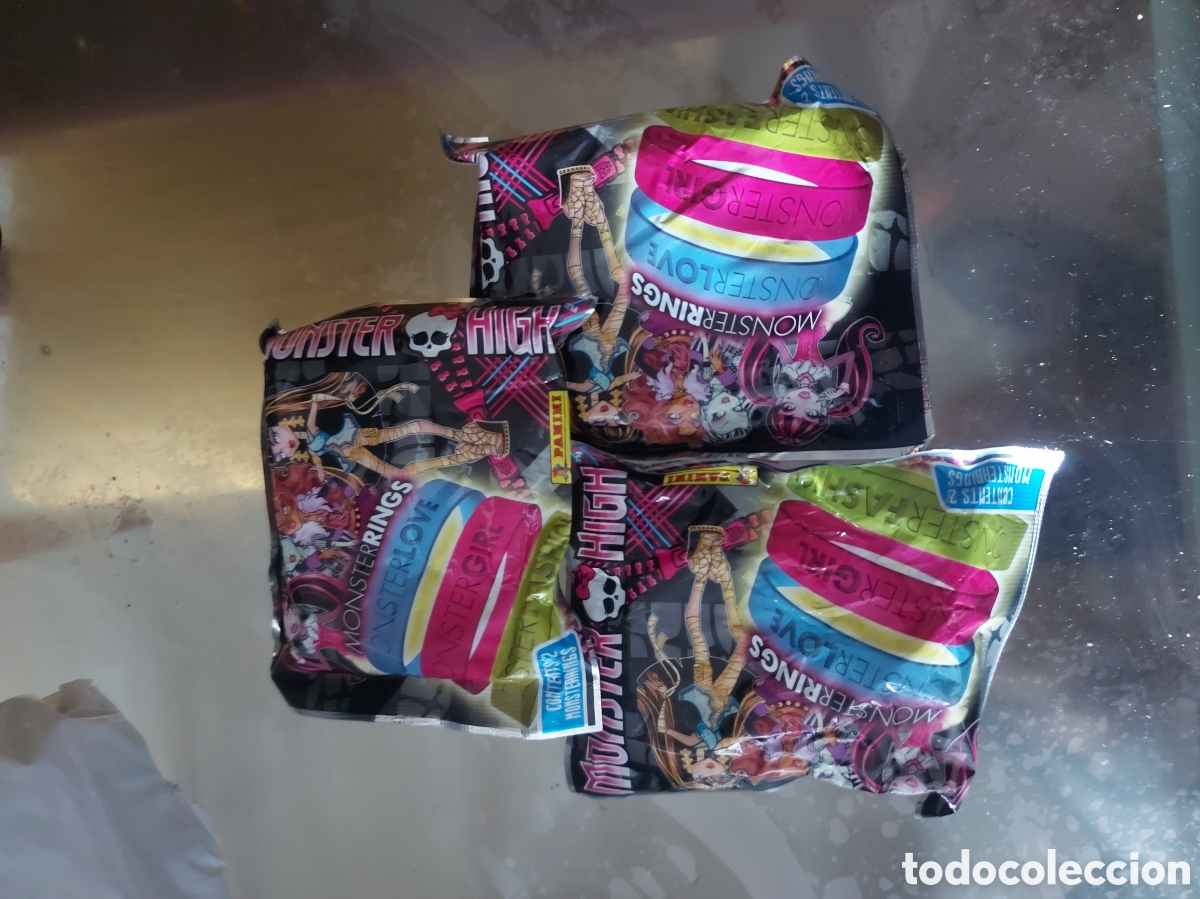 Juguetes antiguos y Juegos de colecci&oacute;n: PULSERAS MONSTER HIGH. LOTE SIN ABRIR