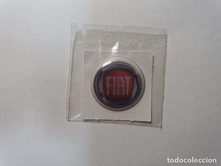 Juguetes antiguos y Juegos de colecci&oacute;n: CROMO PEGATINA GREFUSA -- FIAT