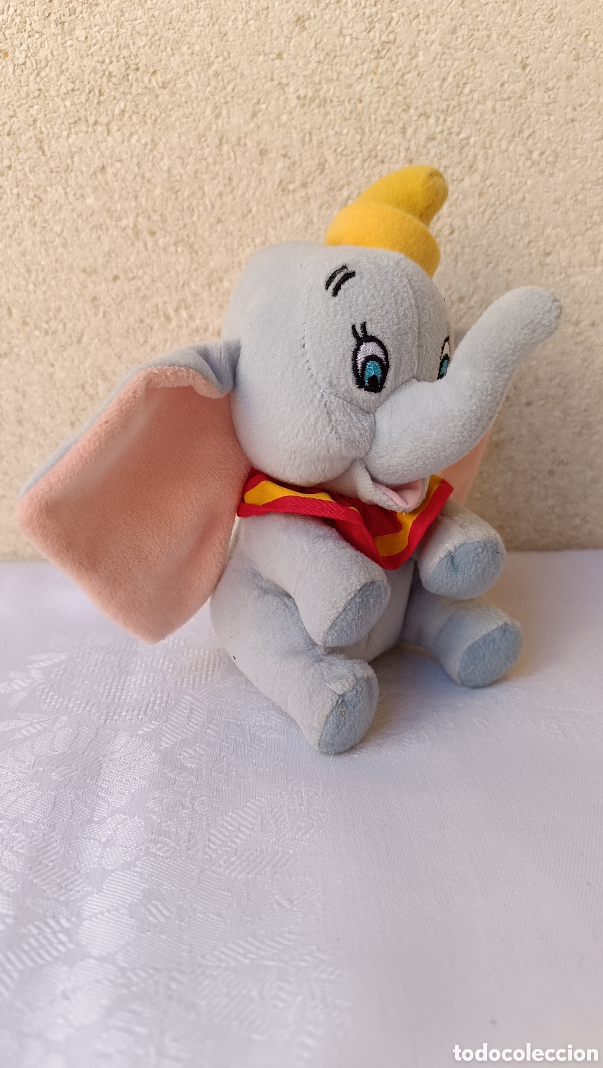 Juguetes antiguos y Juegos de colecci&oacute;n: Peluche Calentarle Dumbo, Disney Store