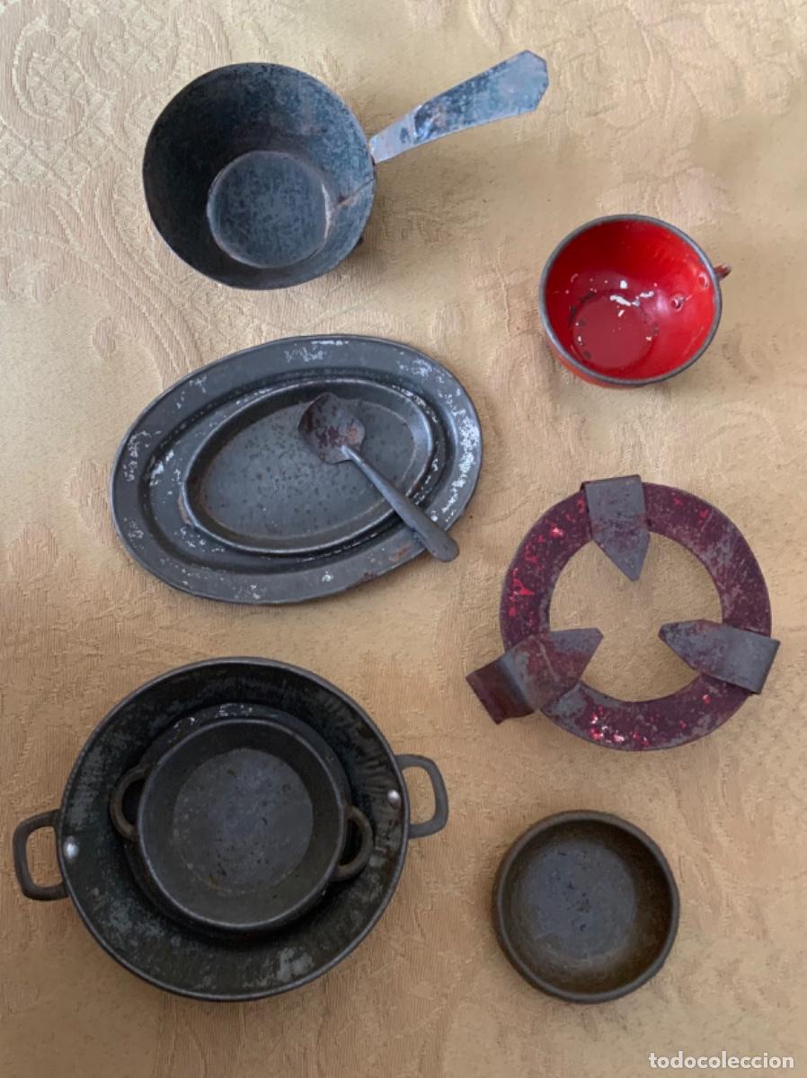 Juguetes antiguos y Juegos de colecci&oacute;n: 9 ANTIGUAS CAZUELAS CACHARROS DE COCINA DE JUGUETE
