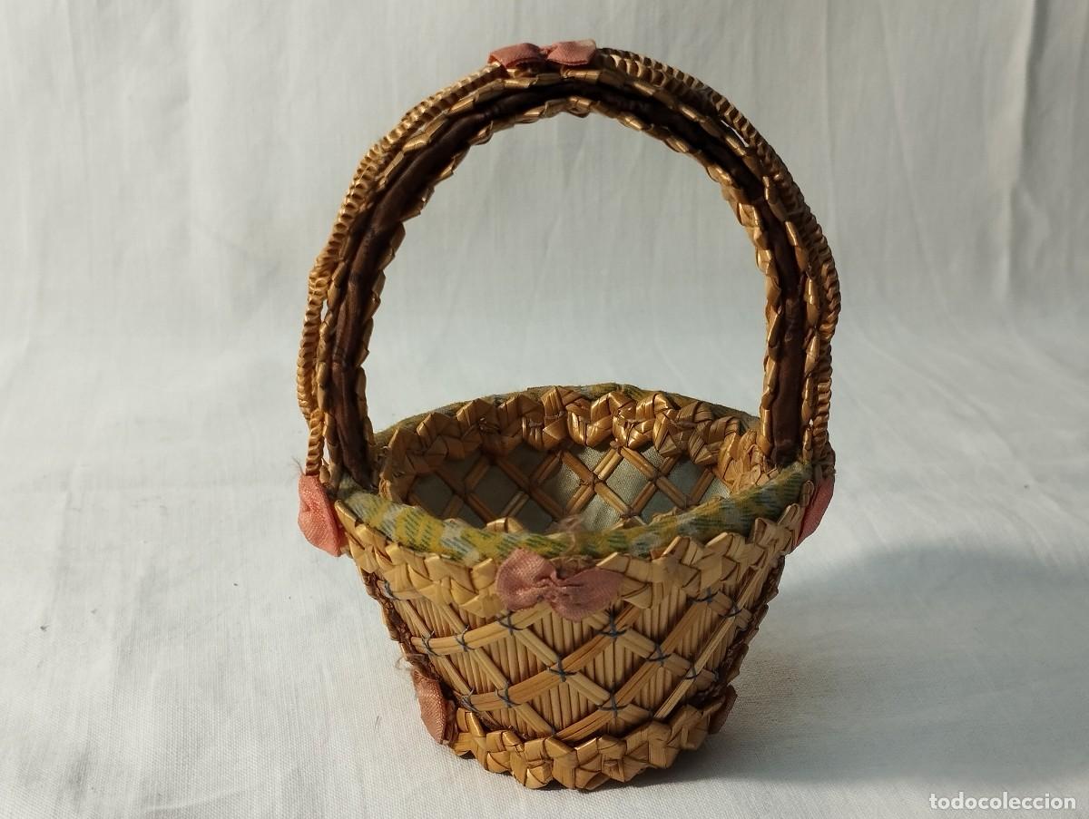 Juguetes antiguos y juegos de colecci&oacute;n: CESTA DE MIMBRE MINI - Foto 3