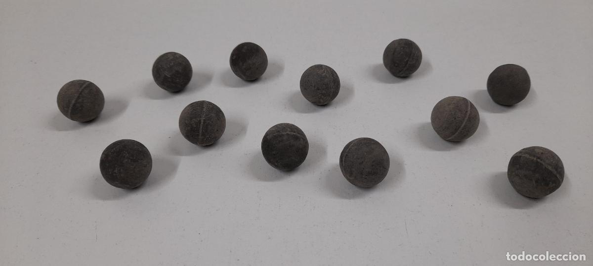 Juguetes antiguos y Juegos de colecci&oacute;n: LOTE DE DOCE CANICAS ANTIGUAS . REALIZADAS EN CAUCHO COMPRIMIDO . DIFICILES