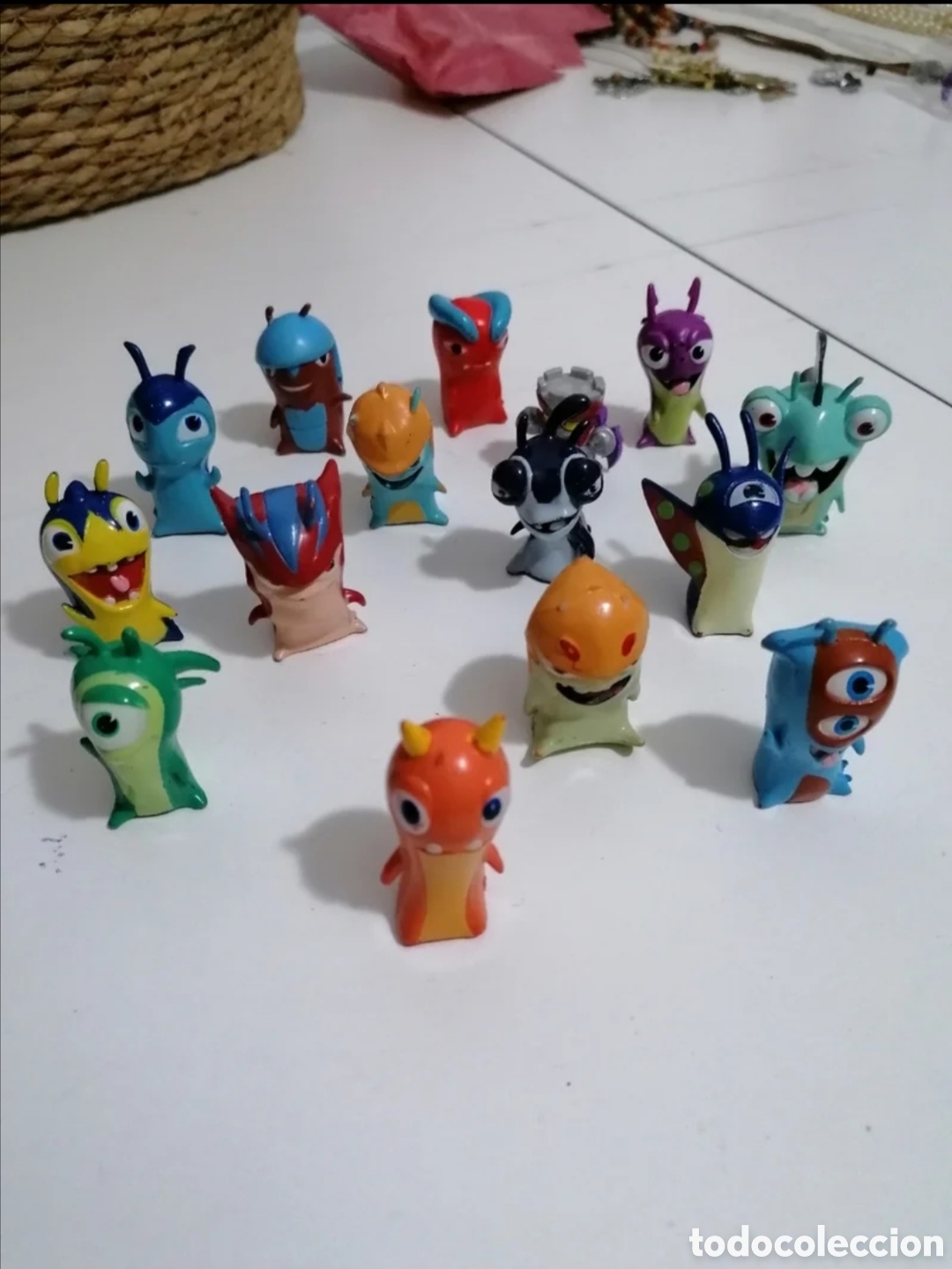 Juguetes antiguos y Juegos de colecci&oacute;n: Lote 15 mu&ntilde;ecos superzings