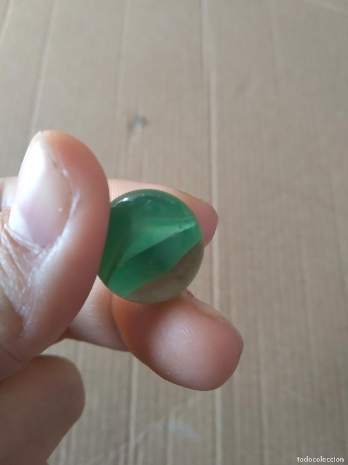 Juguetes antiguos y Juegos de colecci&oacute;n: CANICA BOLA DE JUGUETE COLOR VERDE