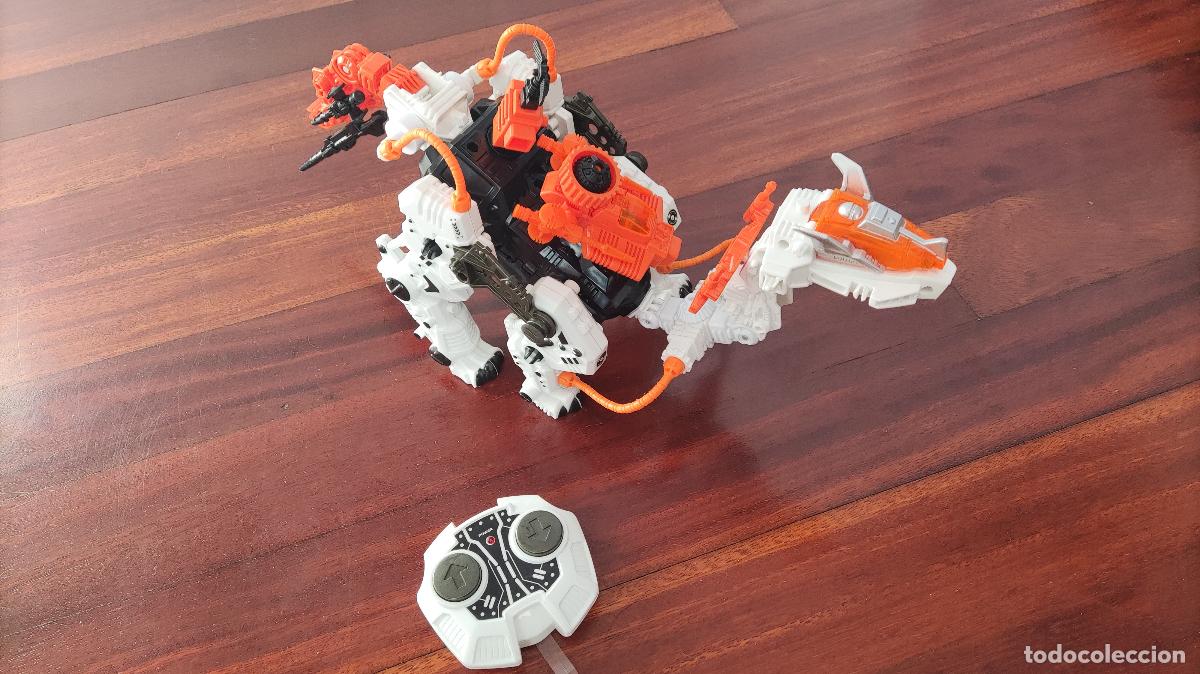 Juguetes antiguos y juegos de colecci&oacute;n: ROBOT DRAGON MAC - SILVERLIT - Foto 2