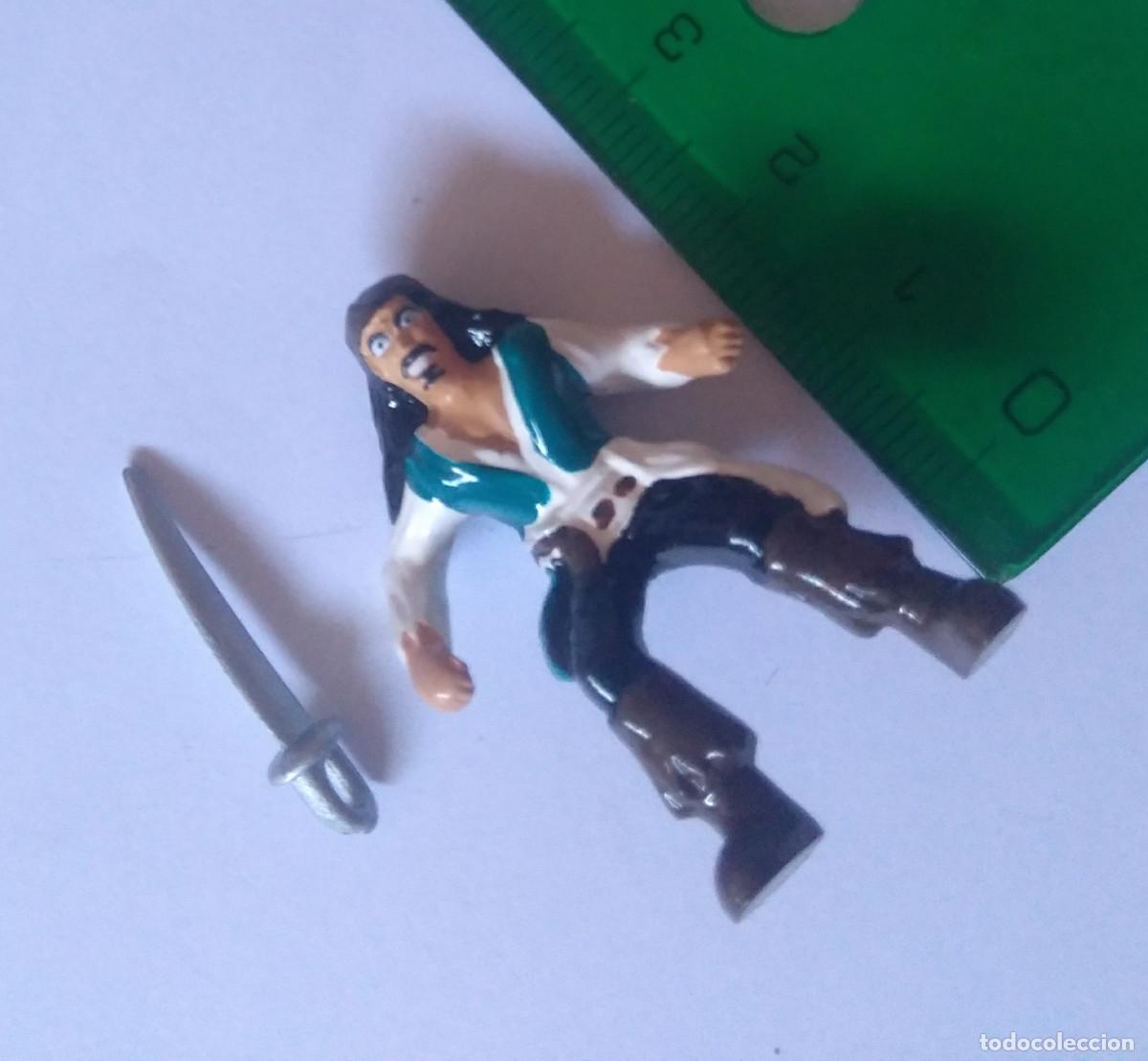 Juguetes antiguos y Juegos de colecci&oacute;n: figurita dolzi dolci preziosi piratas caribe caribbean pirates jack sparrow miniatura figura mu&ntilde;eco