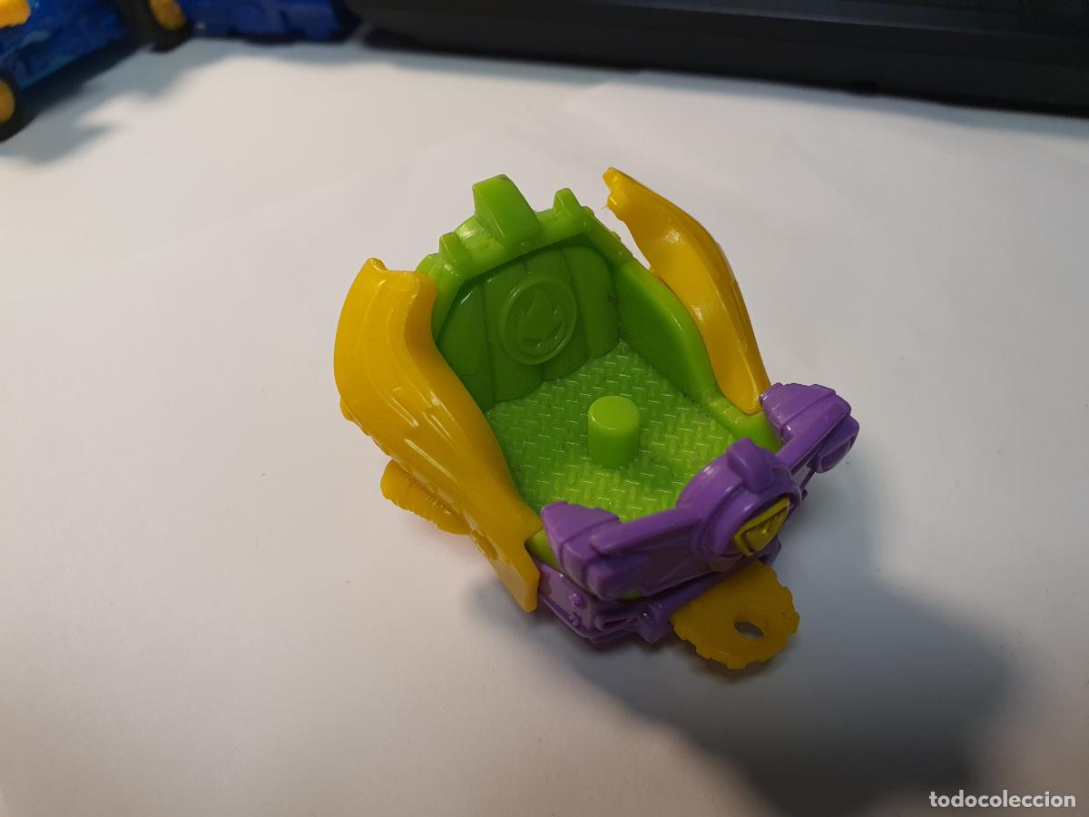 Juguetes antiguos y Juegos de colecci&oacute;n: VEHICULO COCHE SUPERZINGS - Magicbox 2020 - SUPERZING