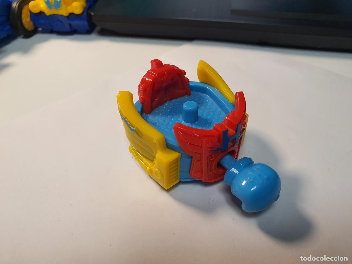 Juguetes antiguos y Juegos de colecci&oacute;n: VEHICULO COCHE SUPERZINGS - Magicbox 2020 - SUPERZING