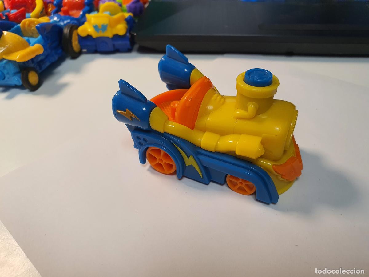 Juguetes antiguos y Juegos de colecci&oacute;n: VEHICULO COCHE SUPERZINGS - Magicbox 2020 - SUPERZING -