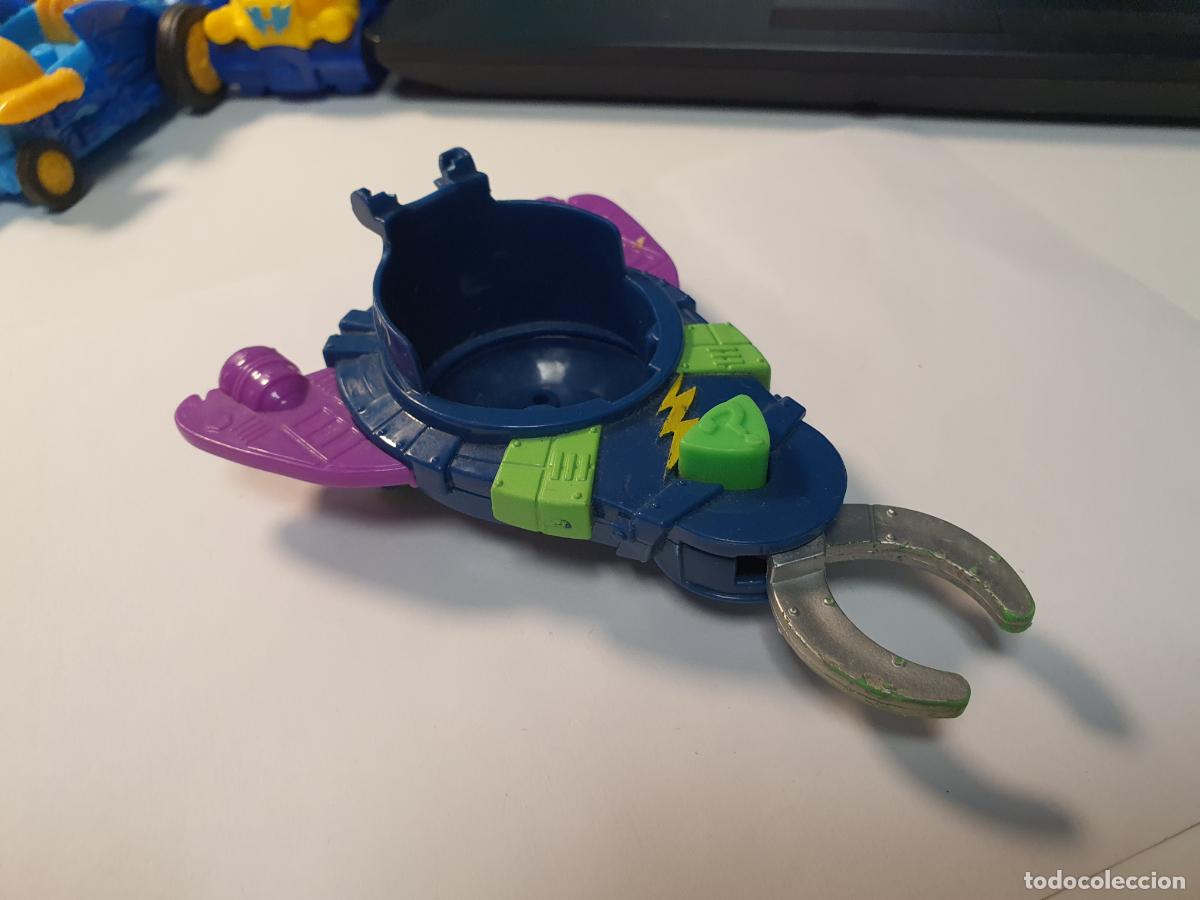 Juguetes antiguos y Juegos de colecci&oacute;n: VEHICULO COCHE SUPERZINGS - Magicbox 2020 - SUPERZING -