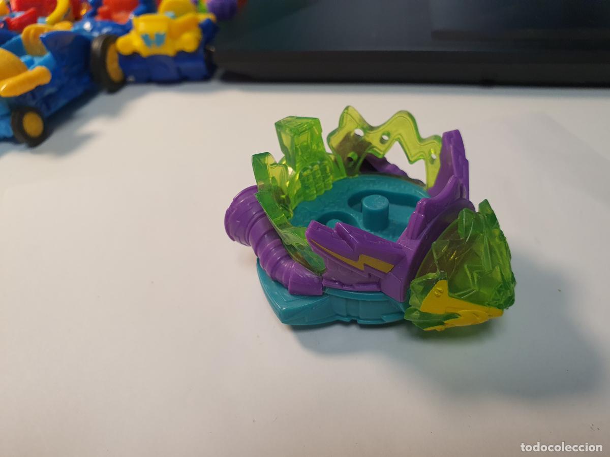 Juguetes antiguos y Juegos de colecci&oacute;n: VEHICULO COCHE SUPERZINGS - Magicbox 2020 - SUPERZING -