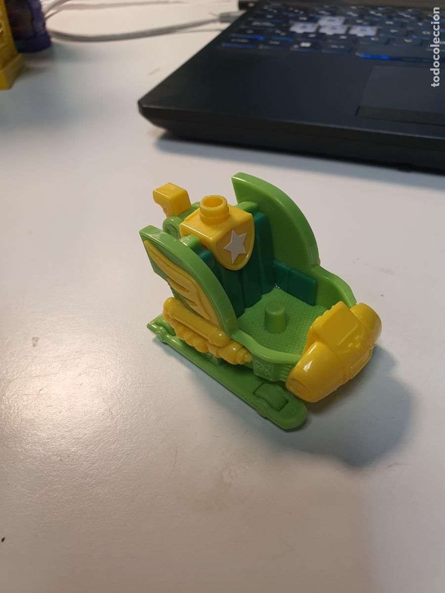 Juguetes antiguos y Juegos de colecci&oacute;n: VEHICULO COCHE SUPERZINGS - Magicbox - SUPERZING - TRINEO