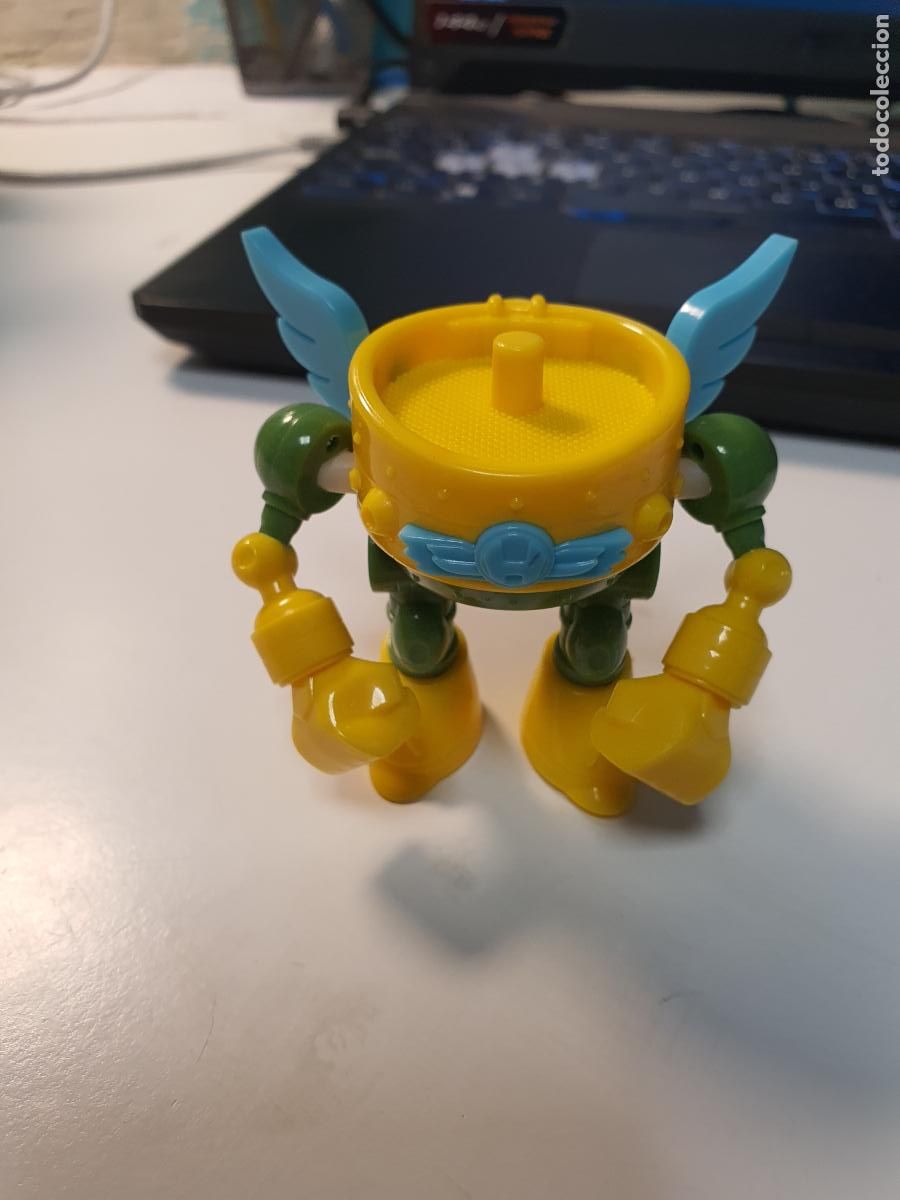 Juguetes antiguos y Juegos de colecci&oacute;n: ROBOT SUPERZINGS - Magicbox SERIE 3 - SUPERZING -