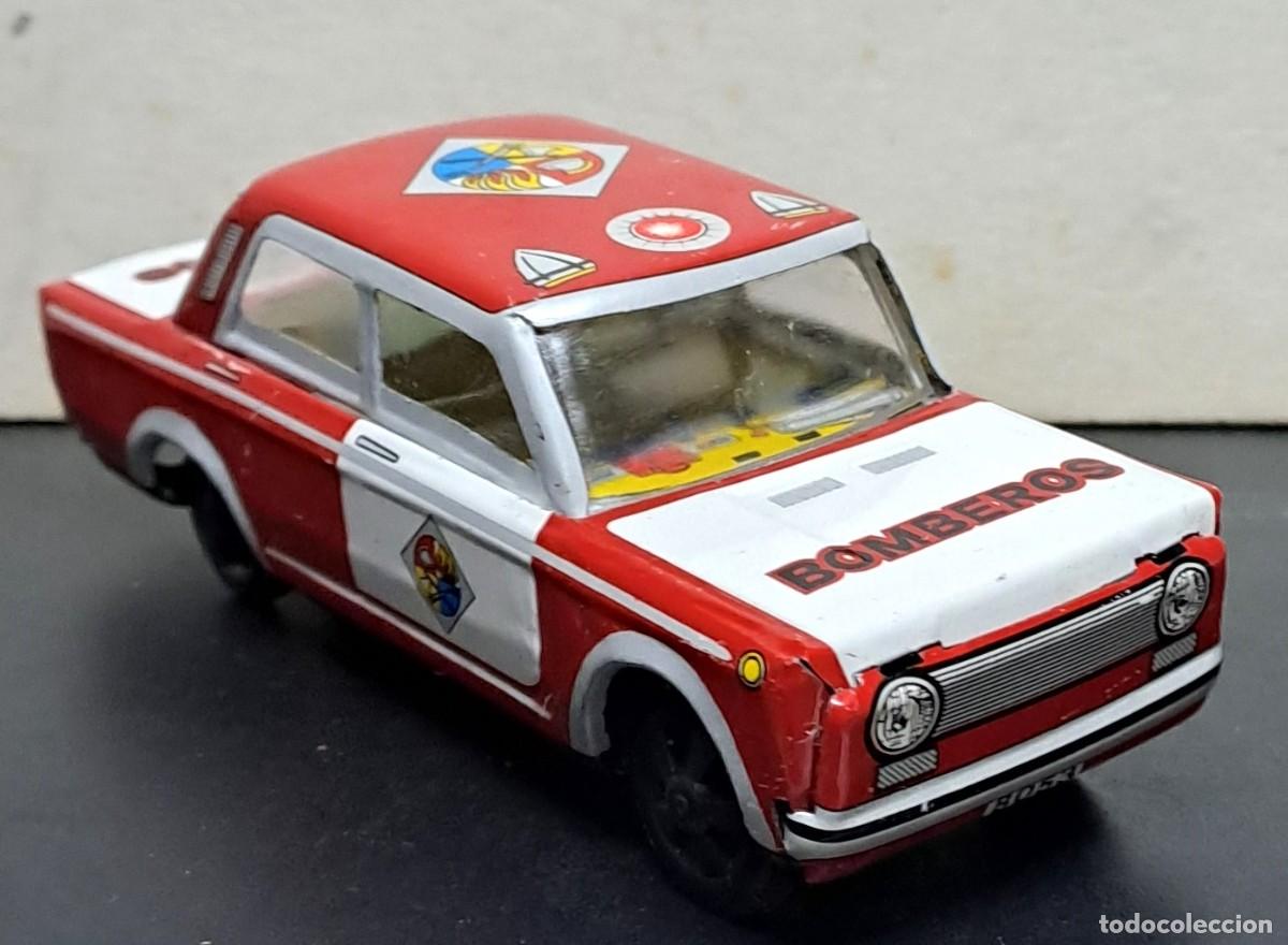 Juguetes antiguos y juegos de colecci&oacute;n: COCHE DE HOJALATA SEAT 1400 BOMBEROS, EN SU CAJA ORIGINAL. JUGUEANT-02