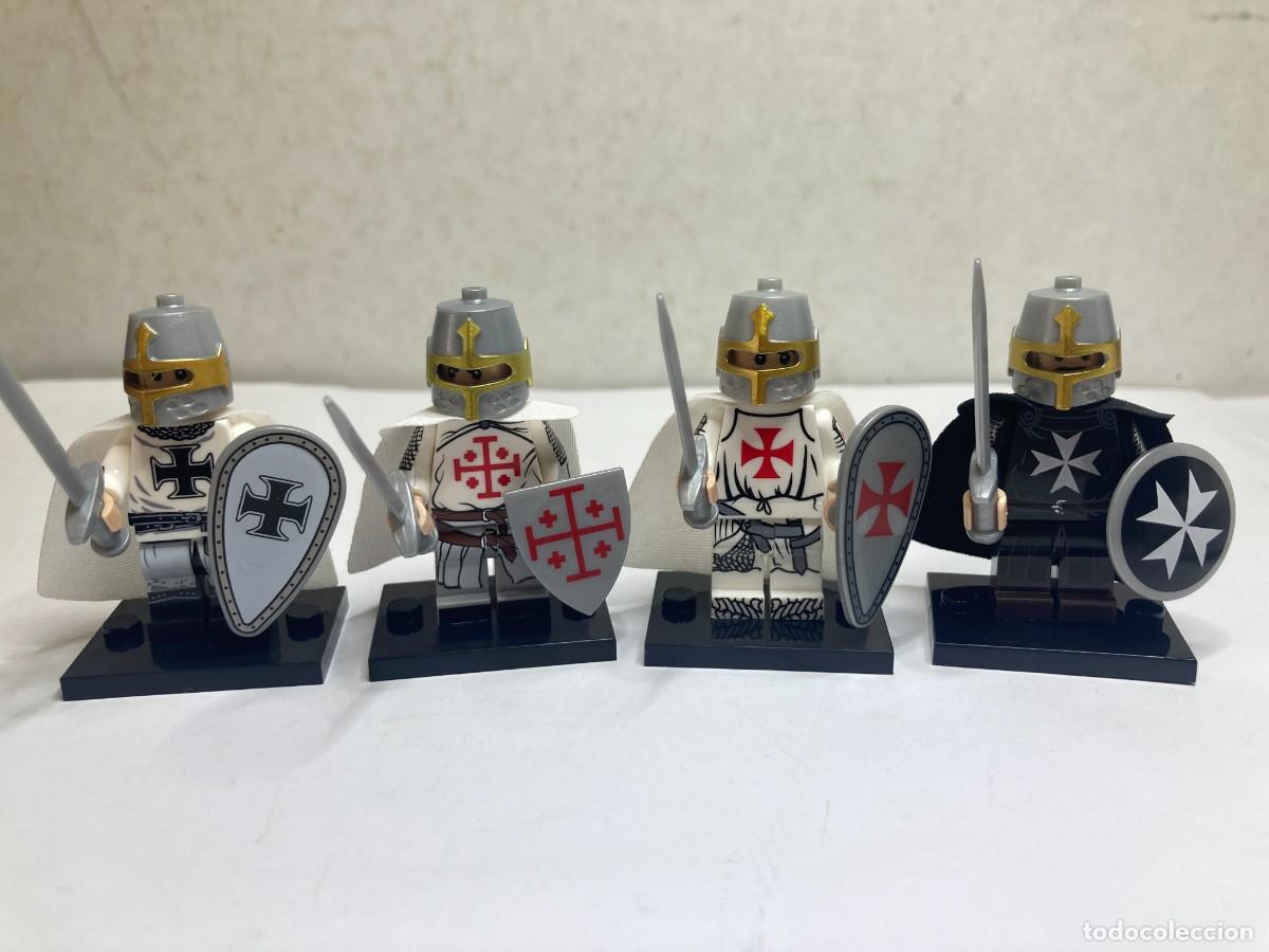 Juguetes antiguos y juegos de colecci&oacute;n: Minifiguras Caballeros Cruzados