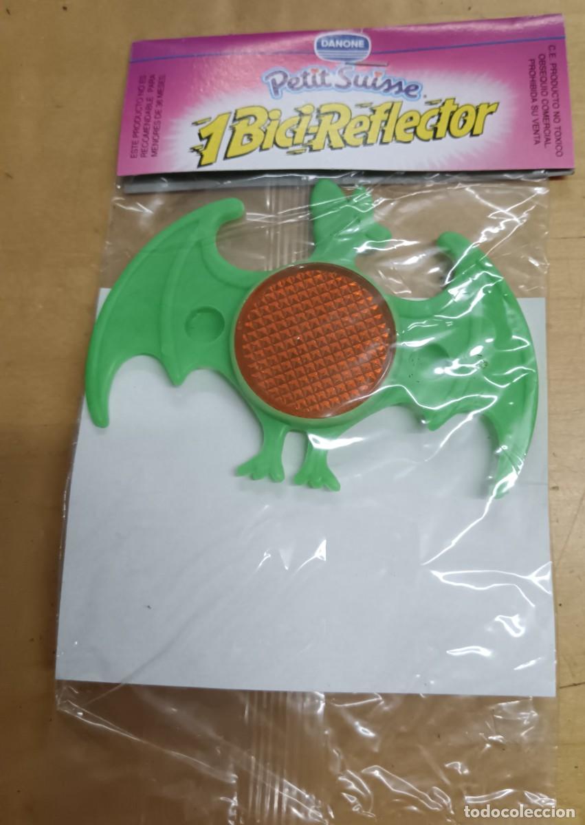 Juguetes antiguos y Juegos de colecci&oacute;n: BICI-REFLECTOR MURCI&Eacute;LAGO VERDE PETIT SUISSE DANONE SIN ABRIR