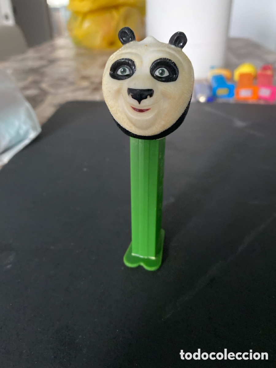 Juguetes antiguos y Juegos de colecci&oacute;n: Dispensador pez Kung-fu panda