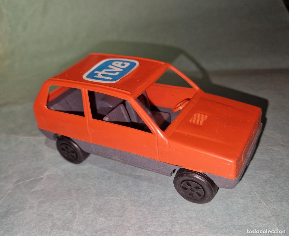 Juguetes antiguos y juegos de colecci&oacute;n: COCHE SEATA PANDA TELEVISION ESPA&Ntilde;OLA - RTVE - DE KARPAN