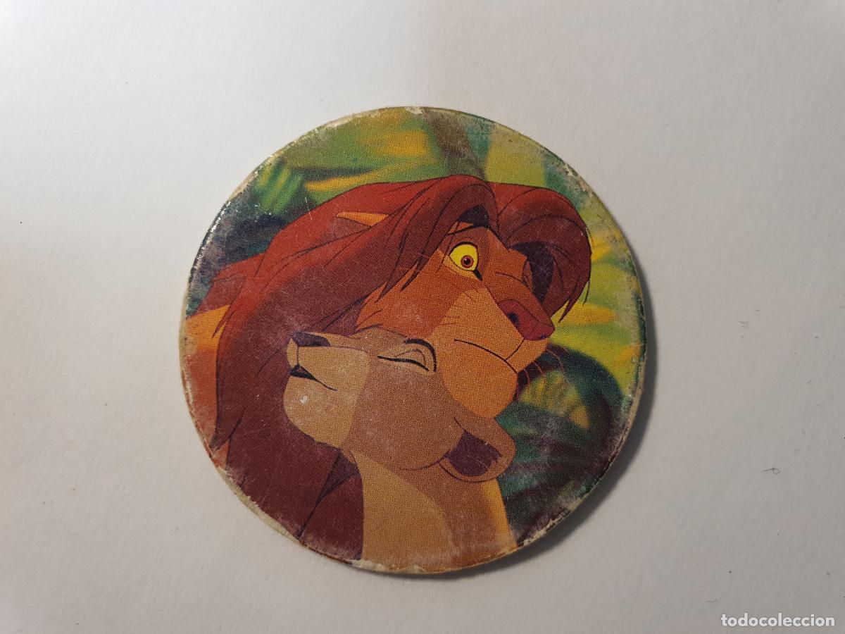 Juguetes antiguos y Juegos de colecci&oacute;n: TAZO PANINI CAPS - DISNEY EL REY LEON - TRASERA KONIG DER LOWEN - N&ordm; 33