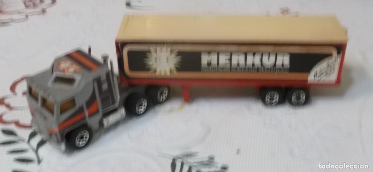 Juguetes antiguos y Juegos de colecci&oacute;n: camion con remolque de matchbox