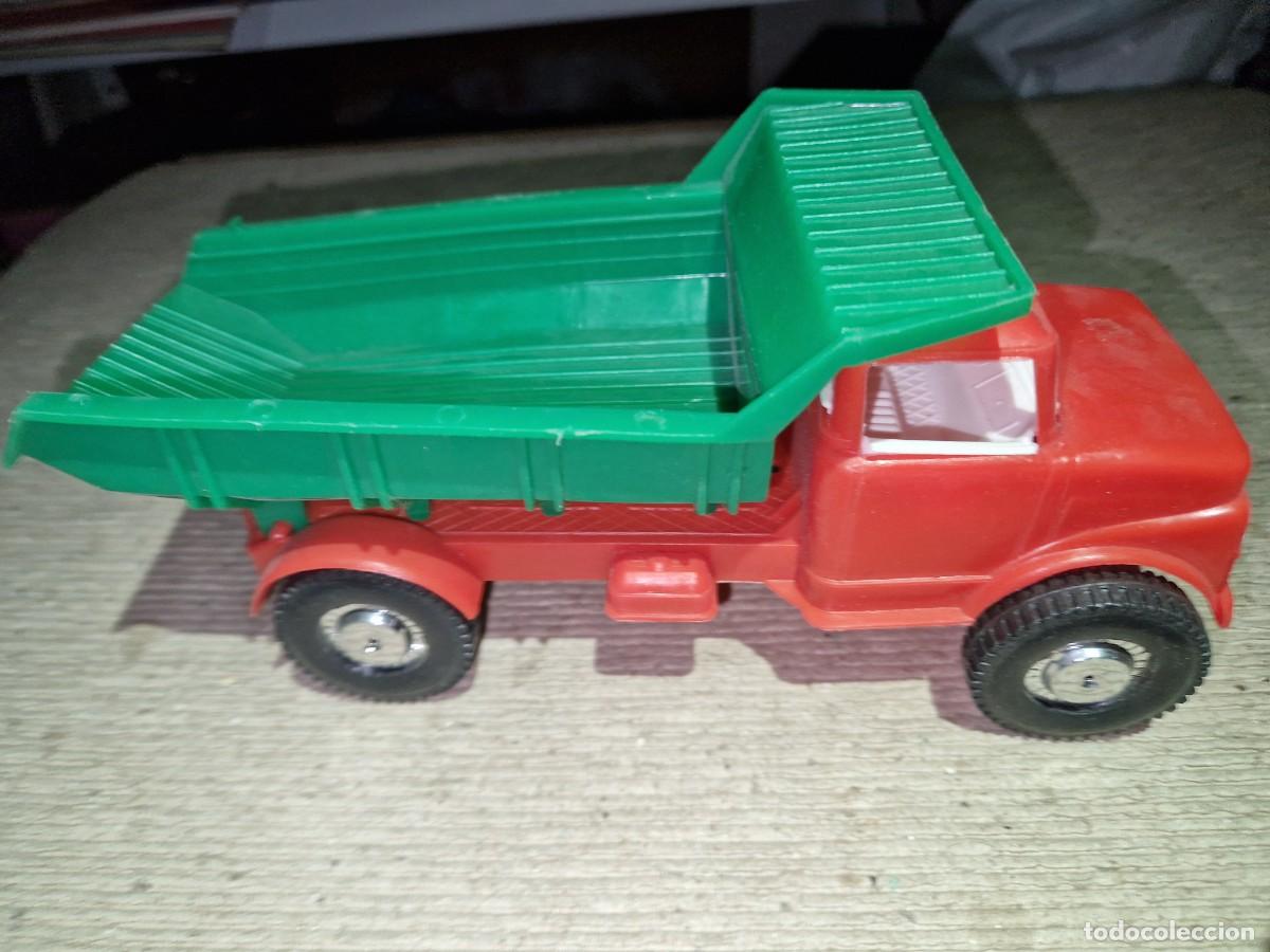 Juguetes antiguos y juegos de colecci&oacute;n: CAMION MERCEDES DE KARPAN