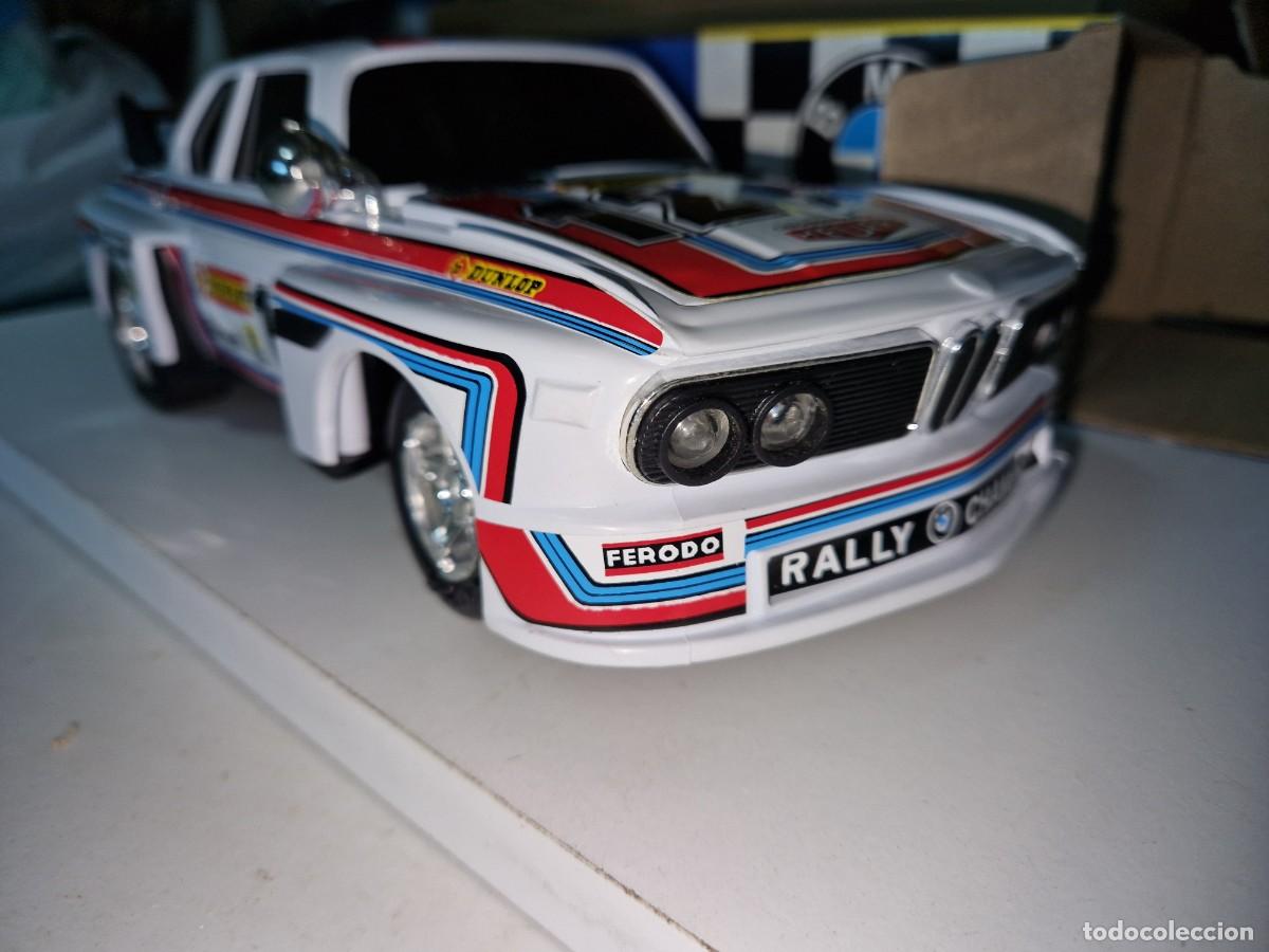 Juguetes antiguos y Juegos de colecci&oacute;n: COCHE bmw rallye salva-obstaculos, ELECTRICO A PILAS