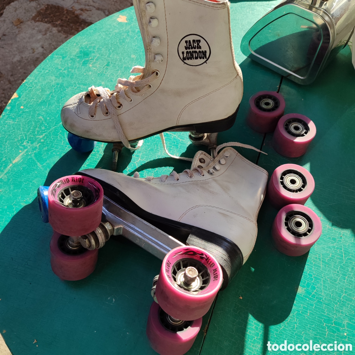 Juguetes antiguos y Juegos de colecci&oacute;n: Patines blancos Jack London 9 1/2