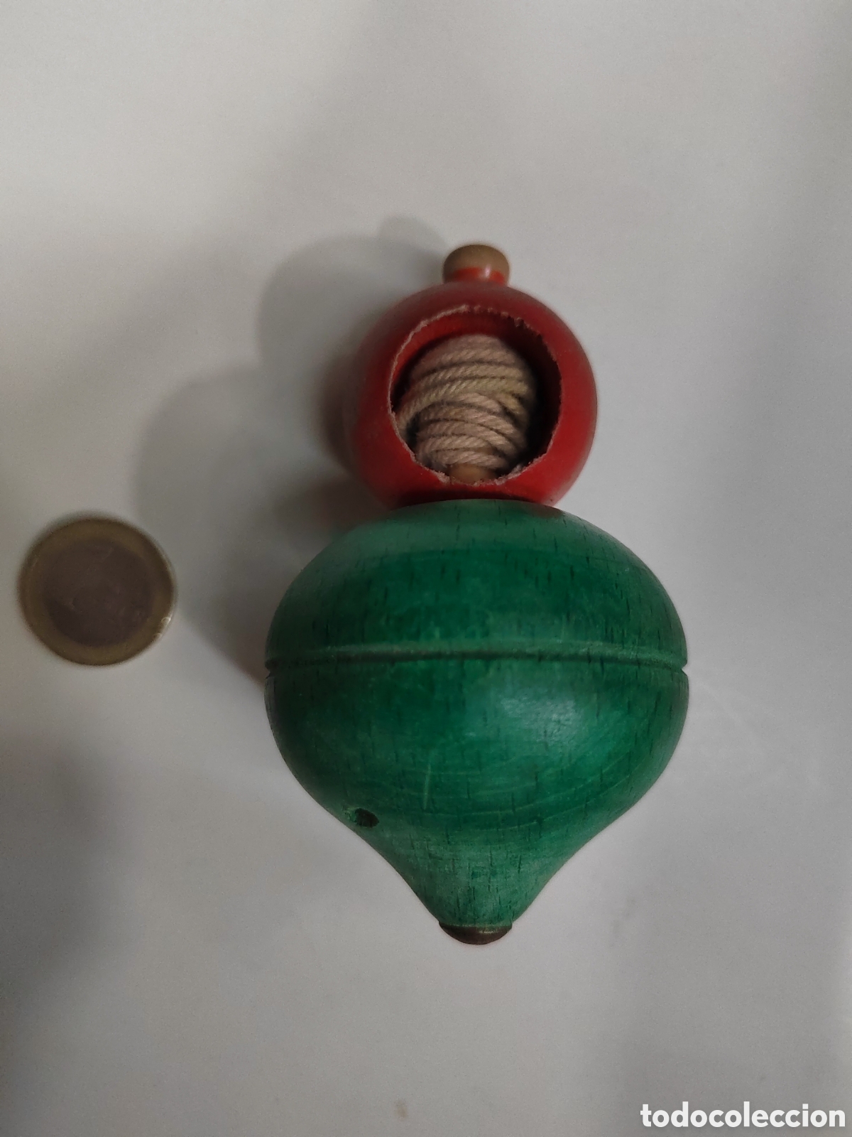Juguetes antiguos y Juegos de colecci&oacute;n: Antigua peonza de madera