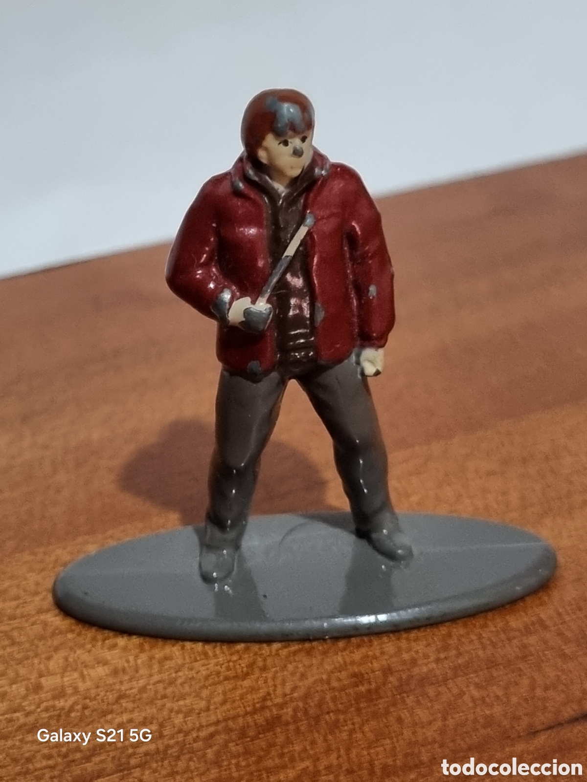 Juguetes antiguos y Juegos de colecci&oacute;n: FIGURA DE METAL HARRY POTTER 4 CENT&Iacute;METROS