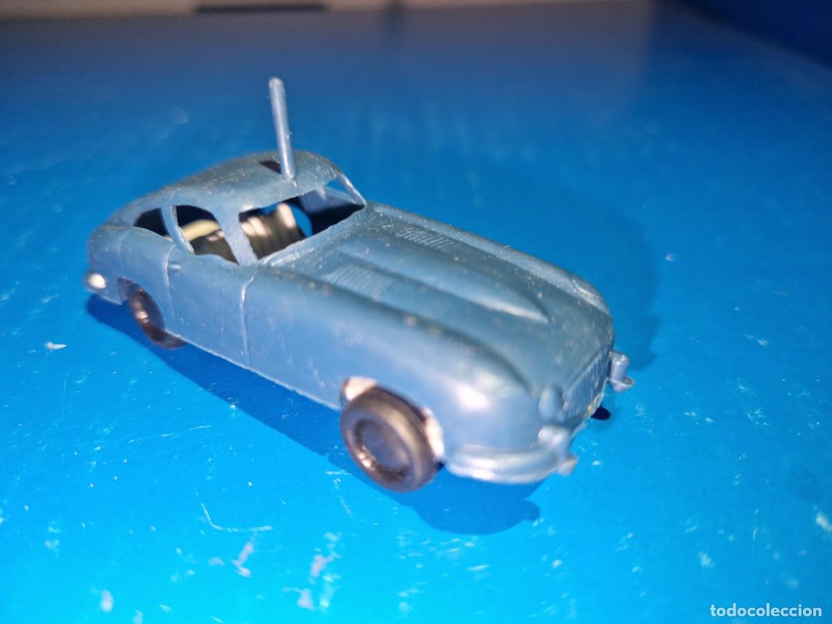 Juguetes antiguos y Juegos de colecci&oacute;n: COCHE PLASTICO KIOSKO JAGUAR , NUEVO