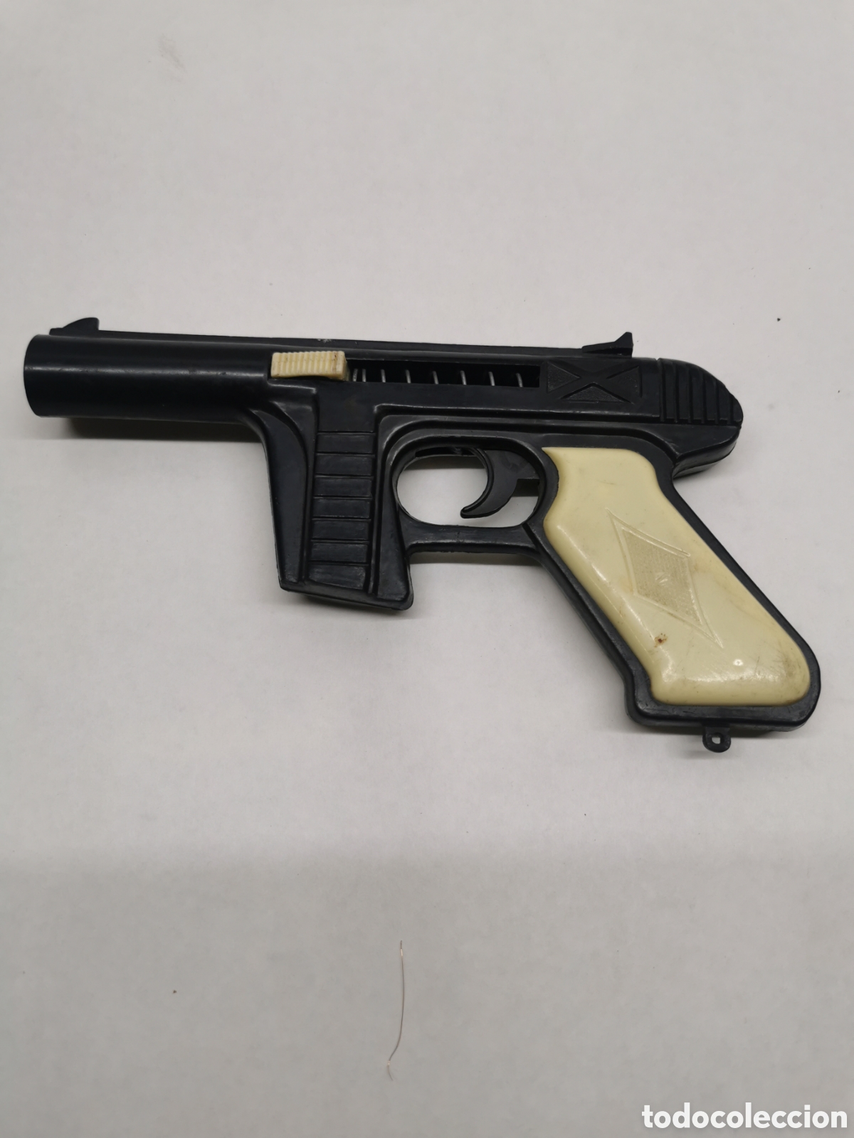Juguetes antiguos y Juegos de colecci&oacute;n: Pistola pl&aacute;stico de juguete