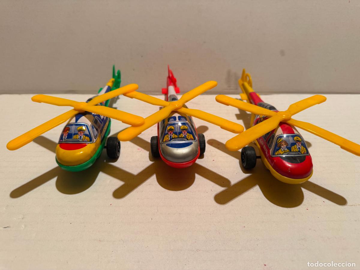 Juguetes antiguos y juegos de colecci&oacute;n: JUGUETE HELIC&Oacute;PTERO A FRICCI&Oacute;N A&Ntilde;OS 70
