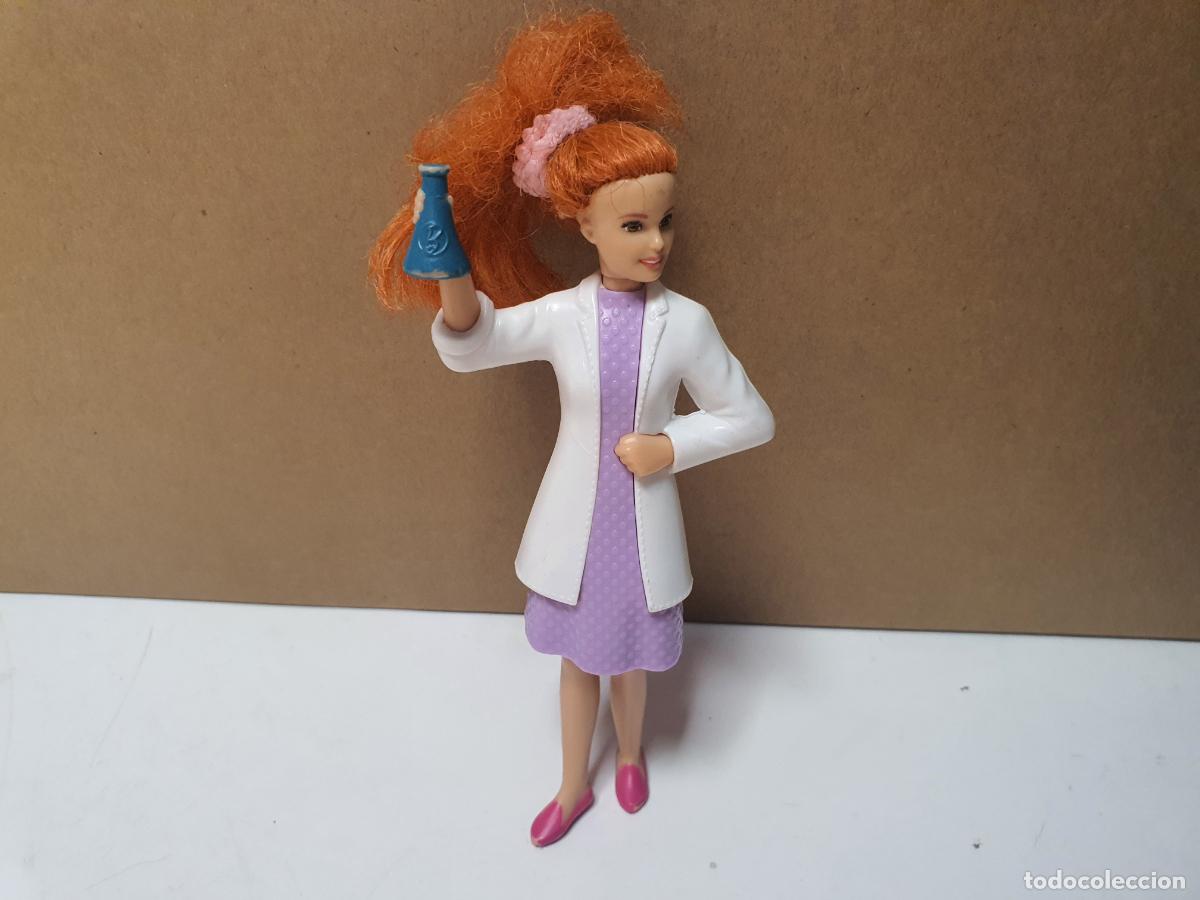 Jouets Anciens et Jeux de collection: FIGURA BURGER KING 2020 - MATTEL BARBIE CIENTIFICA