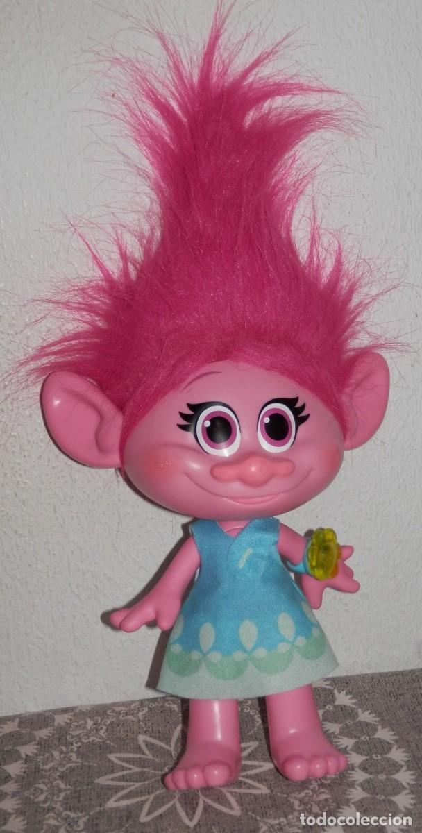 Juguetes antiguos y Juegos de colecci&oacute;n: MU&Ntilde;ECO DE LA SERIE TROLLS DE LA MARCA HASBRO