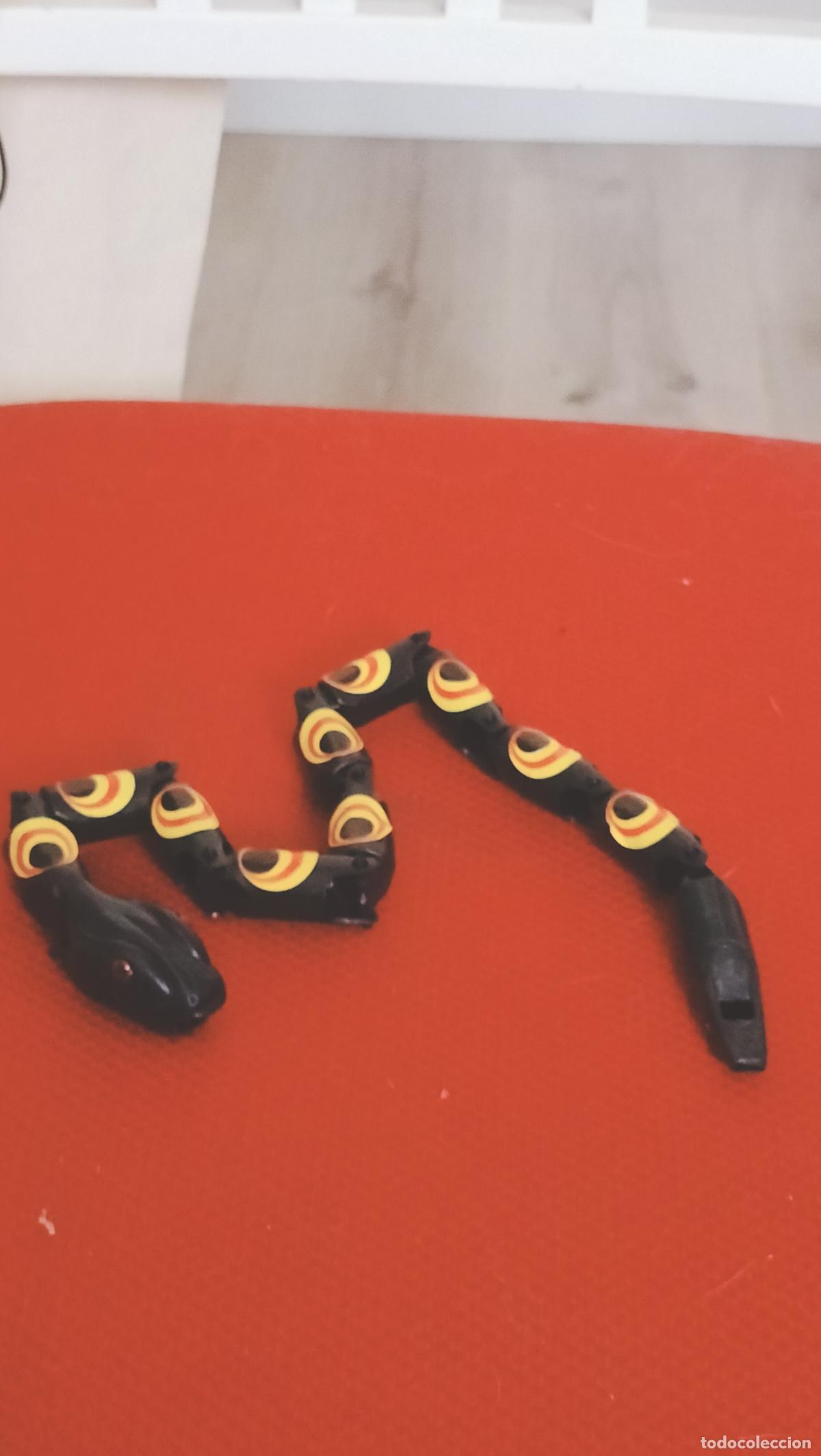Juguetes antiguos y Juegos de colecci&oacute;n: ANTIGUA CULEBRA CON SILBATO